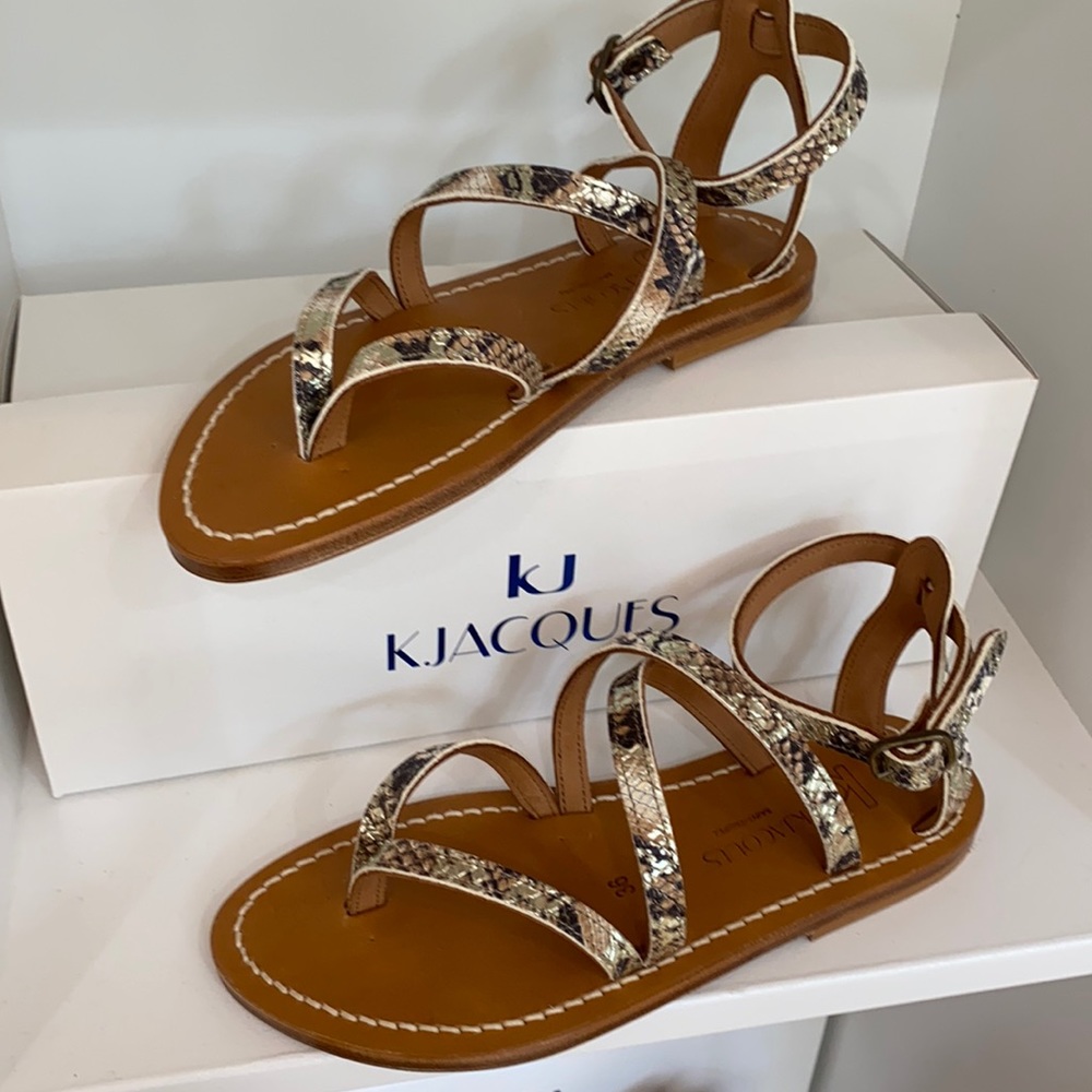 K.Jacques Sandals in Snakeskin. Size 6